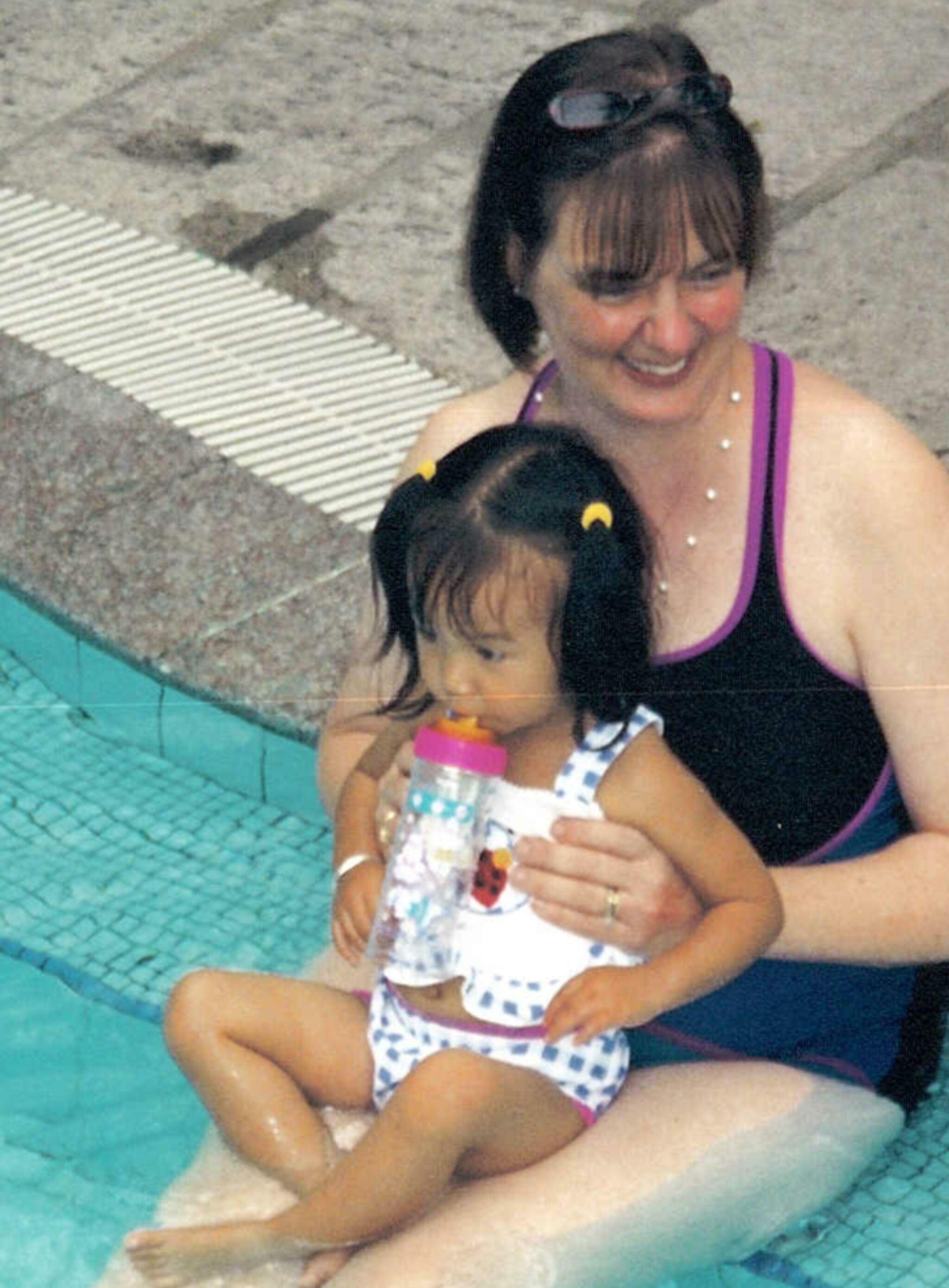 hannadebbiepool.jpg